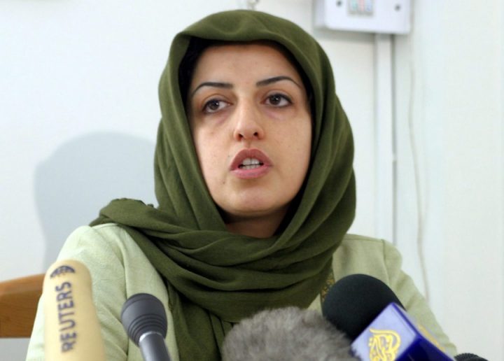 Líder por la defensa de las mujeres iraníes recibe el Nobel