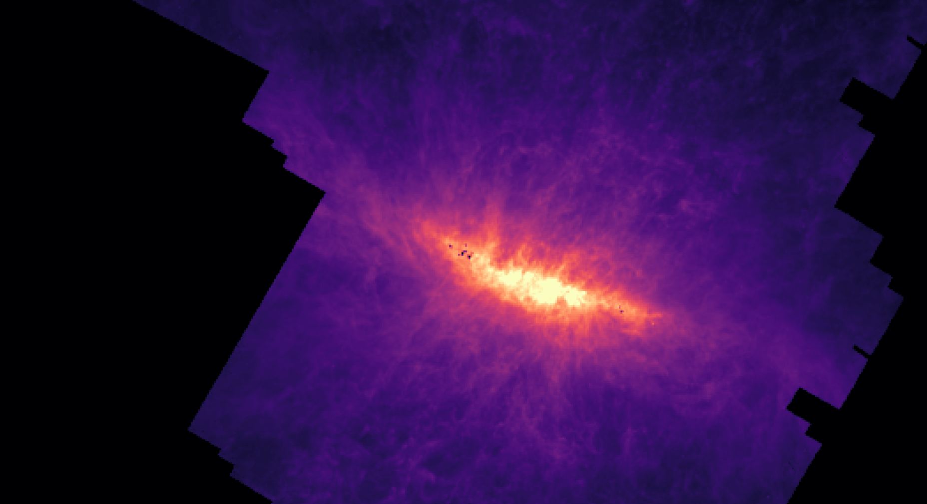 Polvo estelar en la Galaxia del Cigarro revela secretos de la formación estelar extrema