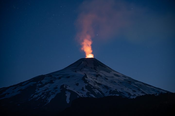 Tierra de Volcanes: Así se estudian los volcanes activos en Chile