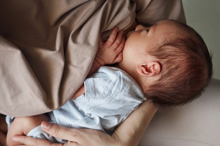 Clínica de lactancia UDP ofrece atención gratuita para gestantes y madres