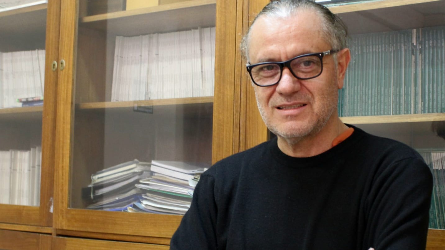 Investigador chileno obtiene prestigiosa beca para investigación de trastornos del movimiento