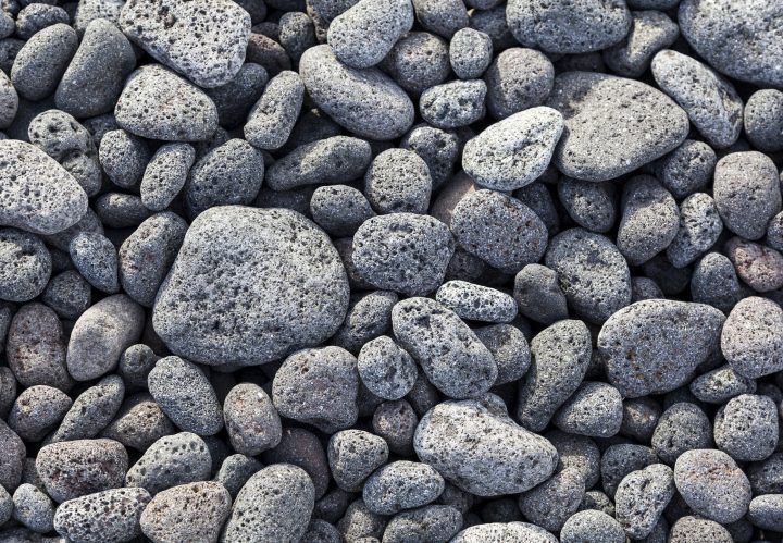 Tierra de Volcanes: Qué es la tefra volcánica y cómo afecta la infraestructura y ecosistemas