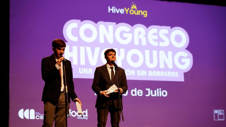 Escolares preparan congreso de tecnología con foco en ciencia, arte y emprendimiento
