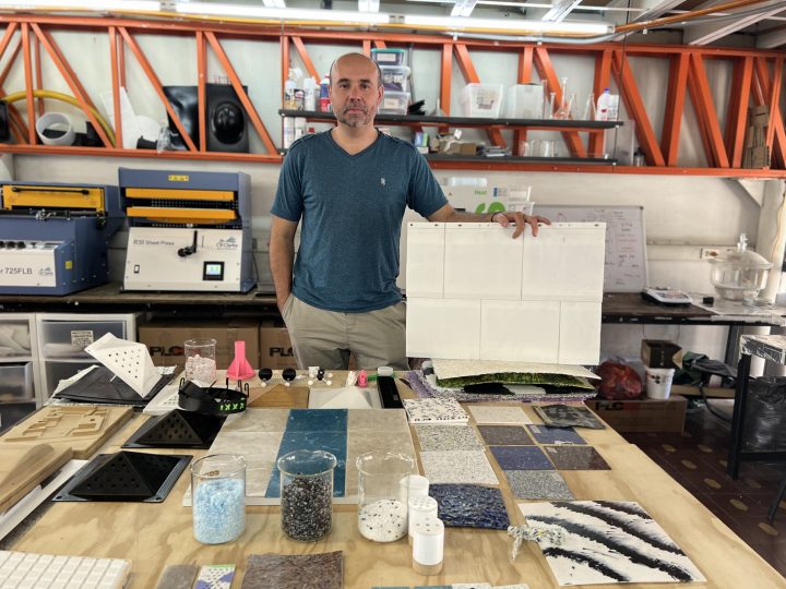 Innovador proyecto transforma los plásticos de Juan Fernández en nuevos productos