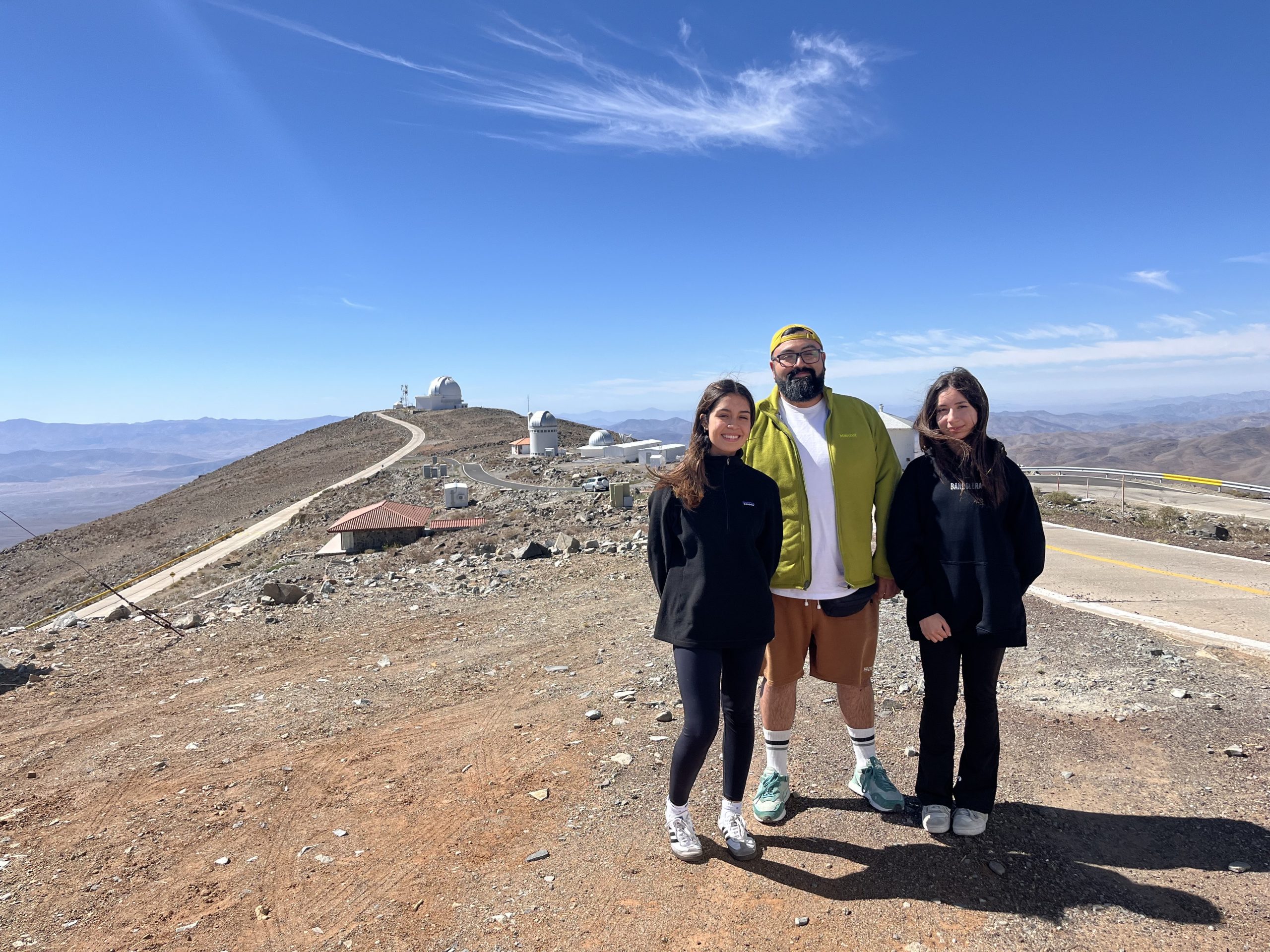 Jóvenes a un paso de las estrellas: Abren postulaciones al XIII congreso astronómico escolar