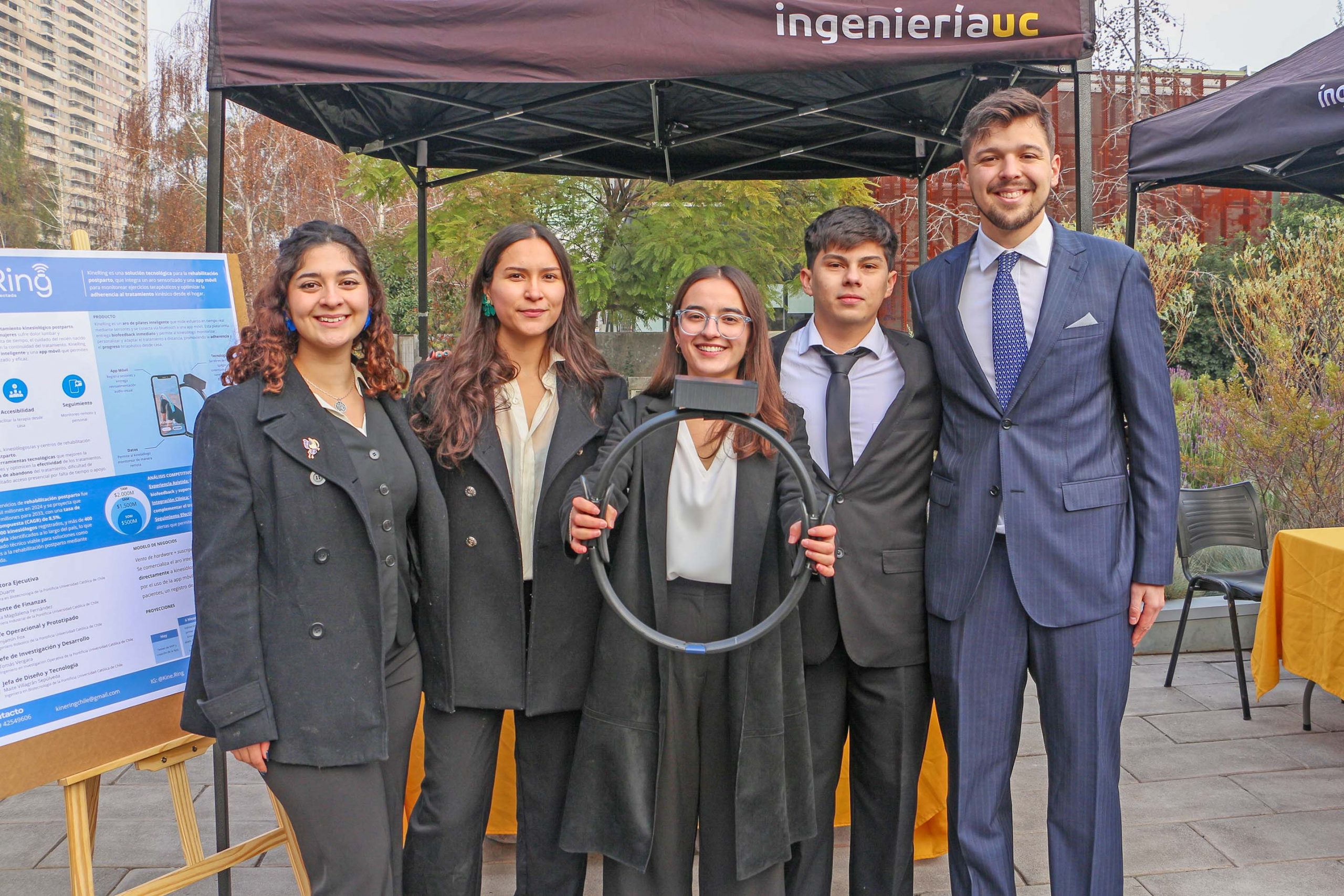 Estudiantes chilenos crean aro inteligente que mejora la recuperación postparto desde casa