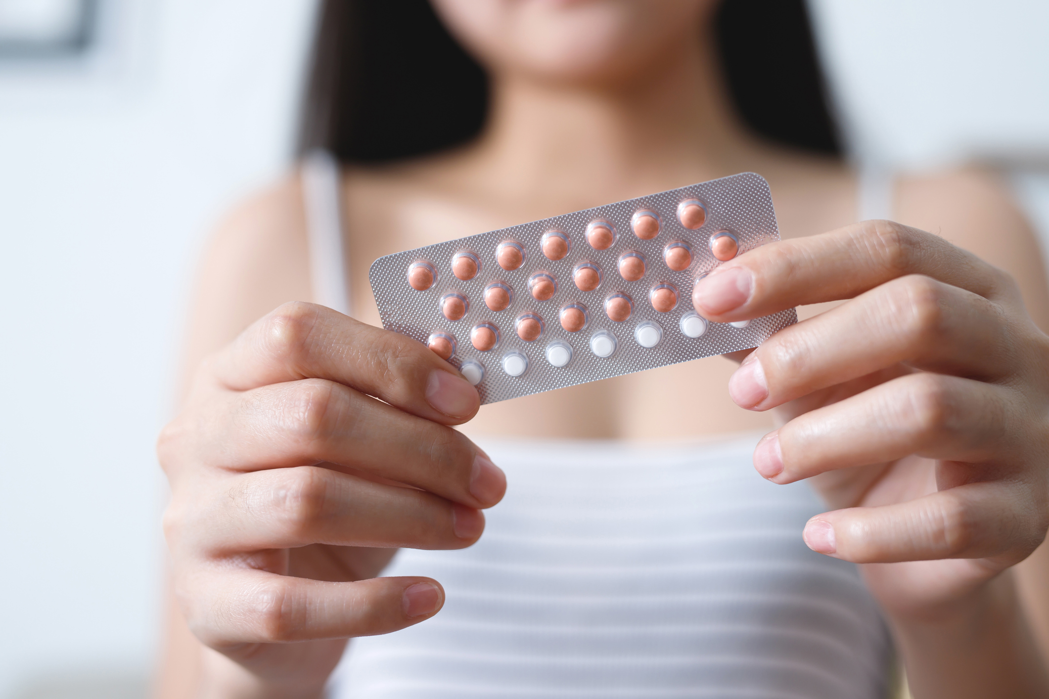 Estudio revela por qué el 83,5% de las estudiantes abandona las pastillas anticonceptivas
