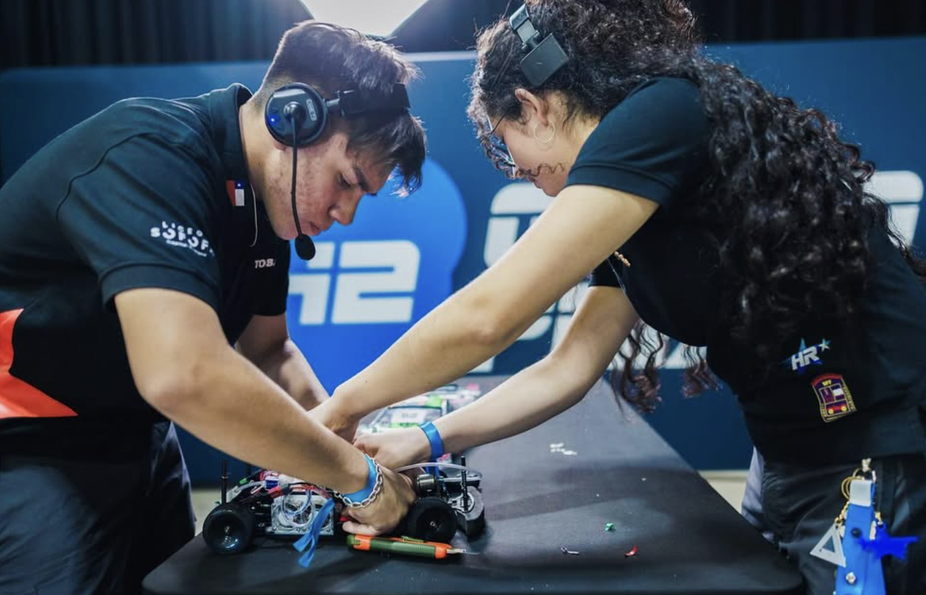 Estudiantes chilenos destacan con autos de hidrógeno verde en la final mundial H2 Grand Prix