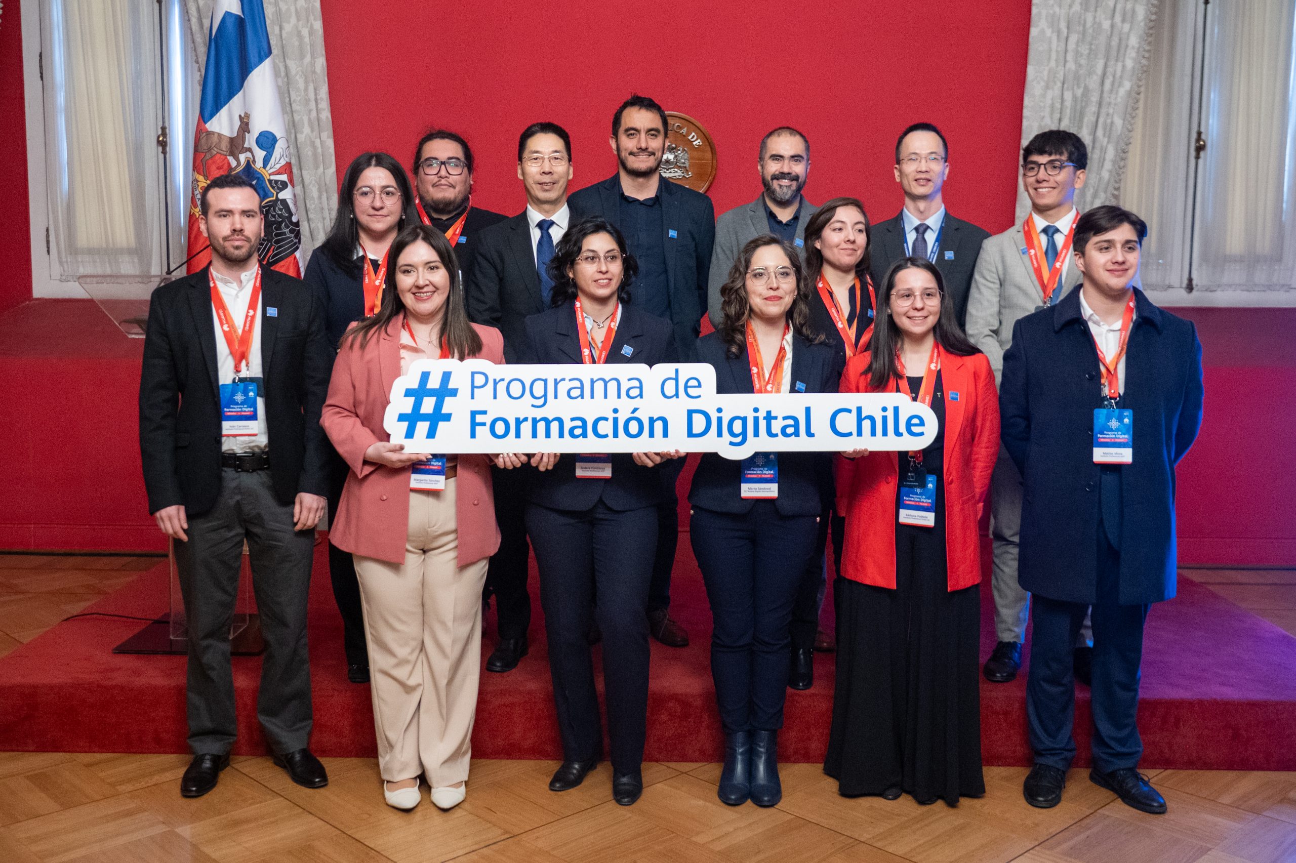 Diez estudiantes chilenos viajarán a China para potenciar sus habilidades digitales