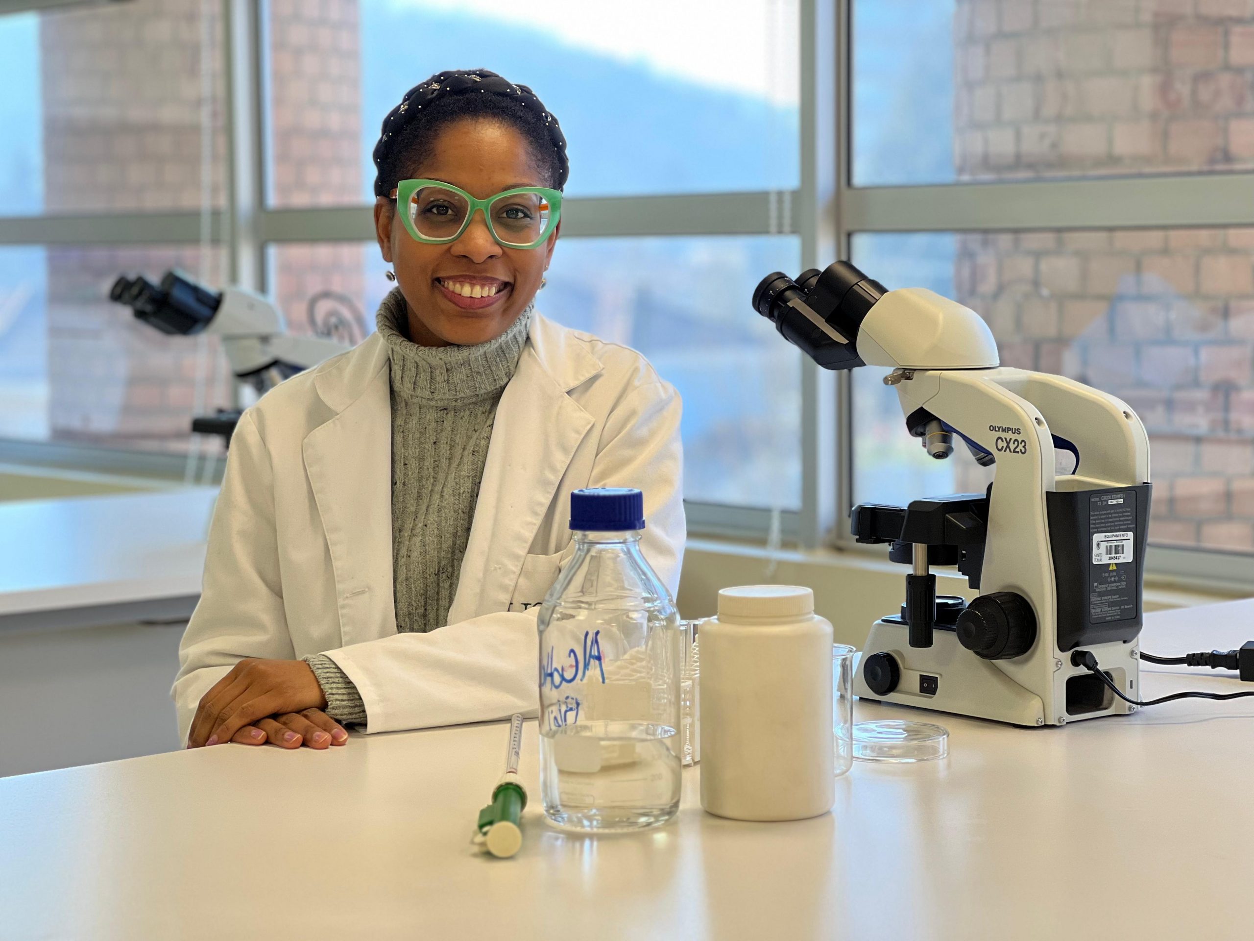 Lisandra Herrera: La científica que lidera la creación de un biofármaco contra la leucemia infantil