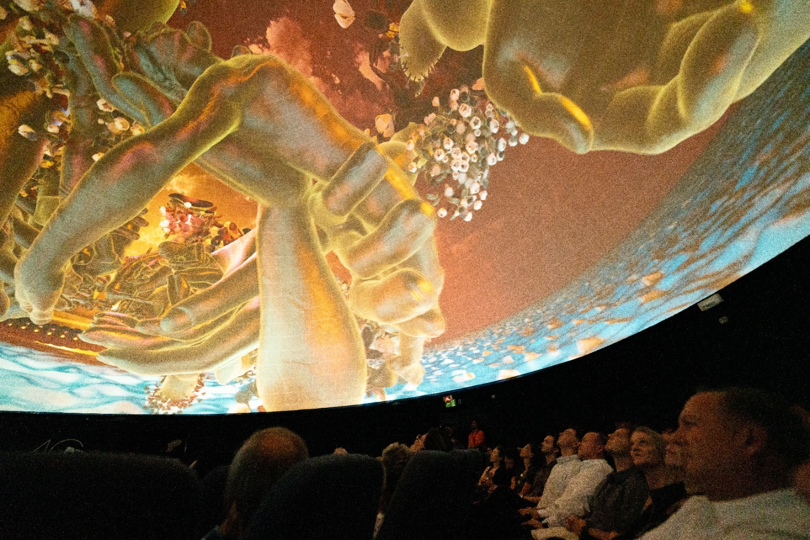 Planetario USACH presenta el viaje 360° de “Alturas de Macchu Picchu” de Los Jaivas