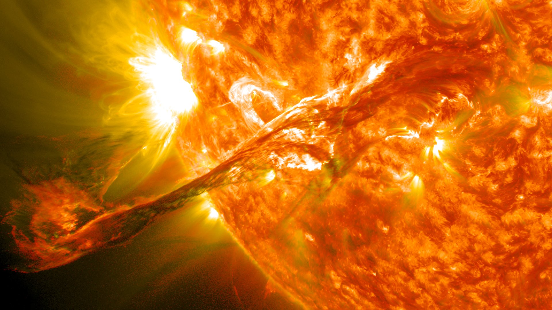 La NASA lanza tres misiones para estudiar el viento solar y mapear la heliosfera