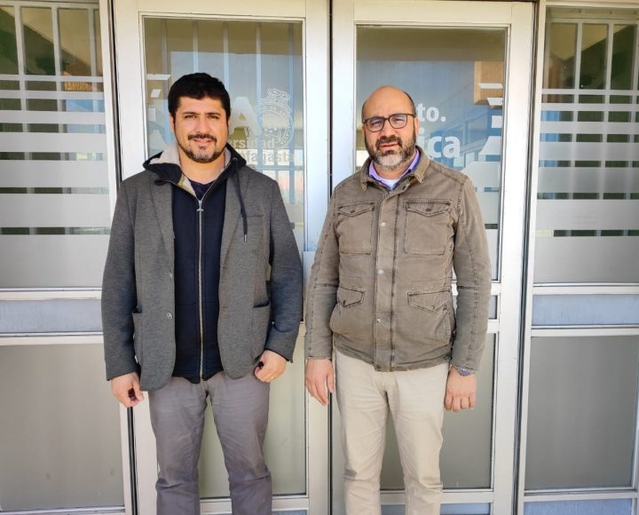 Académicos Dr. Jorge Bellorín Romero y Dr. Byron Droguett Parada. Créditos: Universidad de Antofagasta