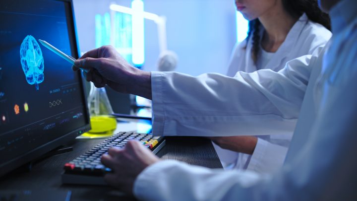 Biomarcador cerebral podría detectar el Alzheimer con años de anticipación