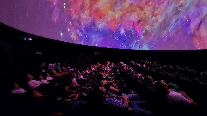 Ciencia, arte y astronomía: La apuesta interdisciplinaria del Planetario Huechuraba