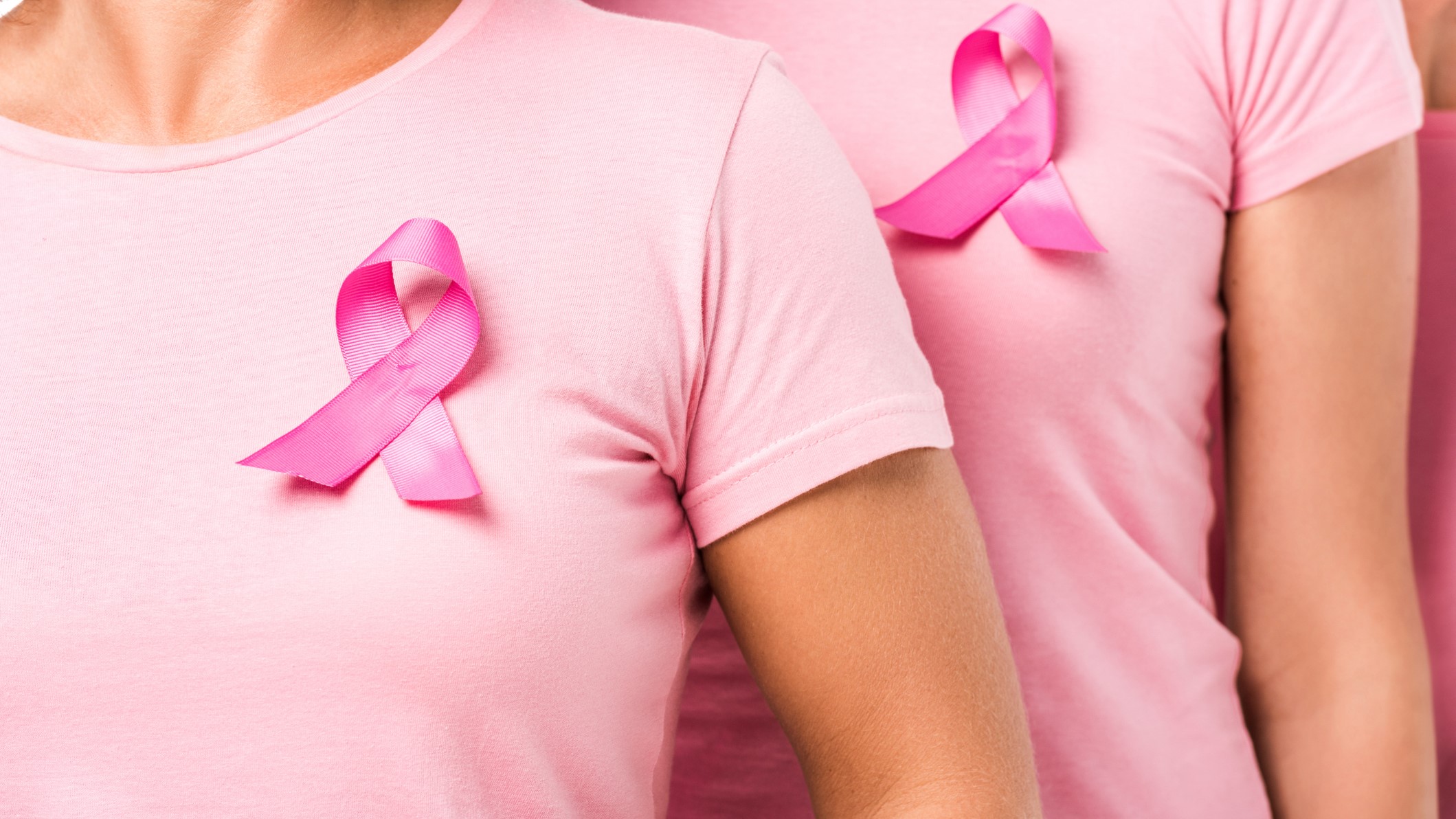 Diagnóstico tardío, baja cobertura y diferencias territoriales marcan las urgencias en cáncer de mama en Chile