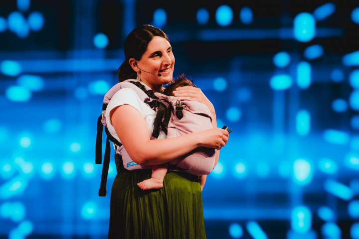 Física cuántica, Carla Hermann, fue galardonada en los EAR Awards 2025