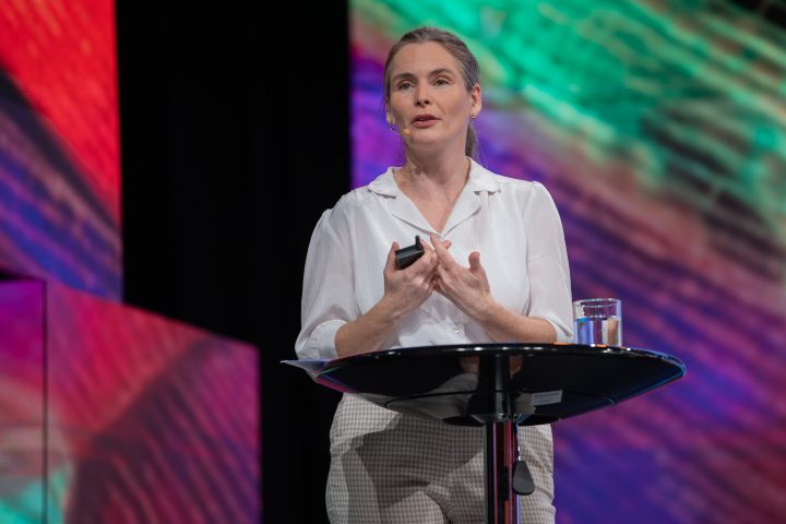 Alix Cosquer en Congreso Futuro: ¿Por qué el amor por la naturaleza no basta para frenar la pérdida de biodiversidad?