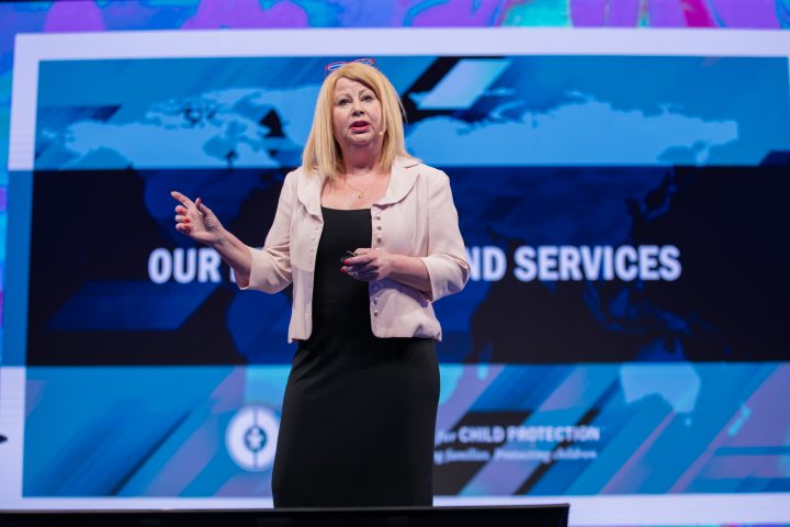 Lianna McDonald, experta en seguridad digital, advierte un 