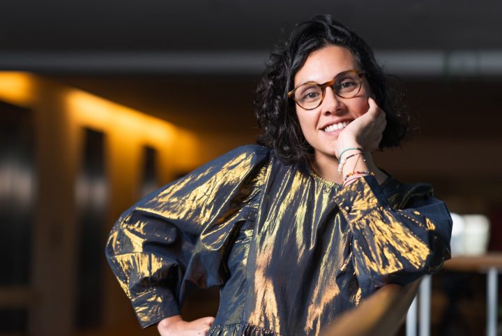 Karina Gómez: La científica que transforma algas pardas en biomateriales para la construcción