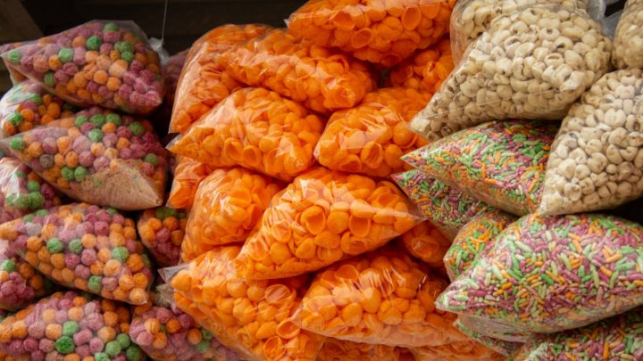 Estudio asocia el consumo de ultraprocesados con mayor riesgo de mortalidad en sobrevivientes de cáncer