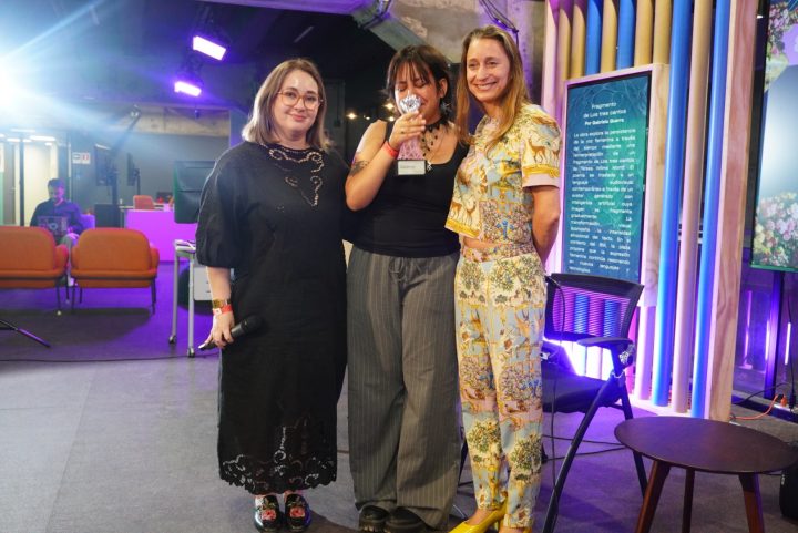 Premiaron proyectos que utilizan inteligencia artificial para reinterpretar a icónicas artistas chilenas