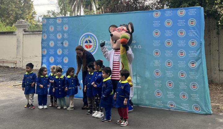 Una boca feliz es una vida feliz: el mensaje de expertos en el Mes de la Salud Bucal