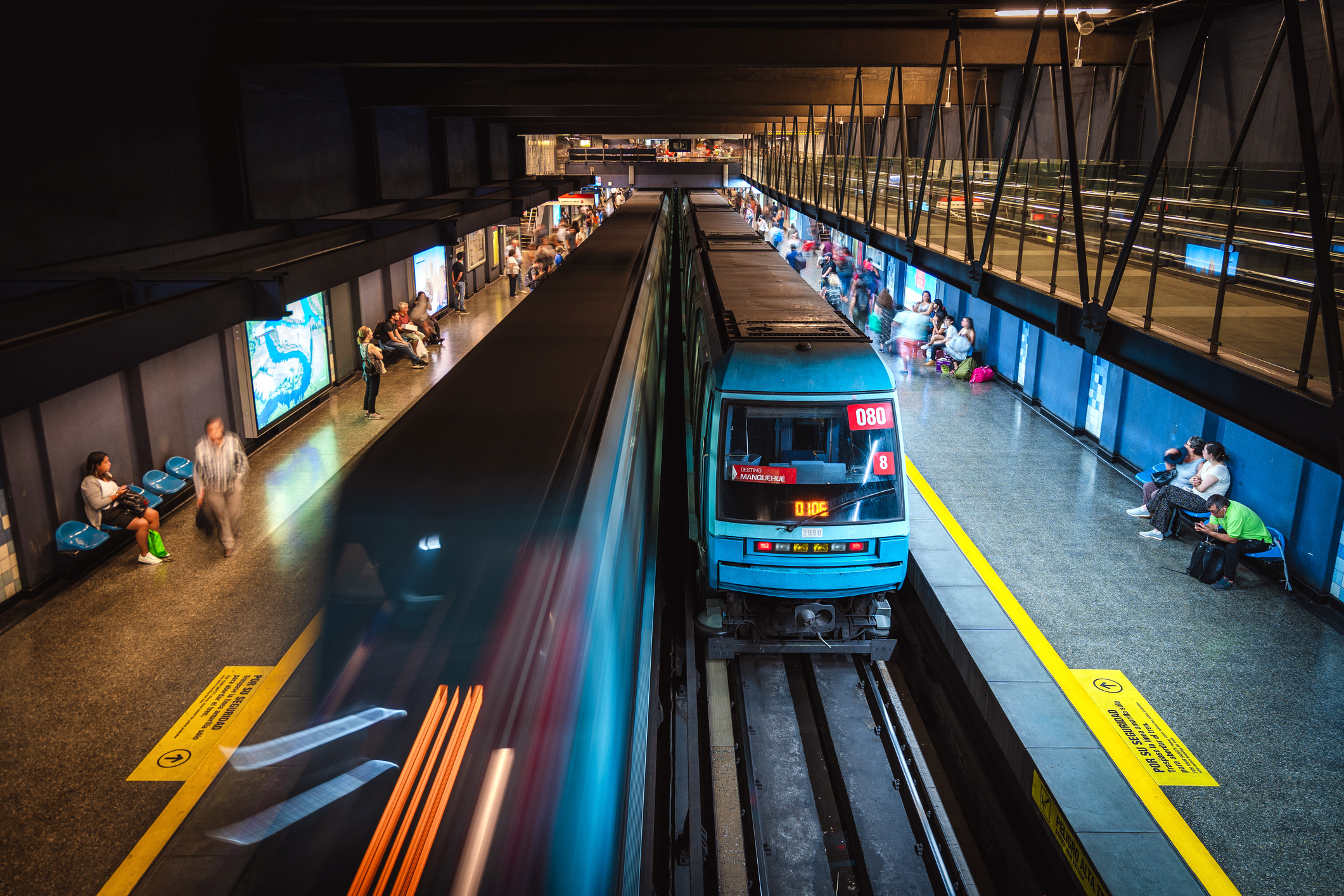 Ingeniero desarrolla software para evitar las aglomeraciones en el transporte público
