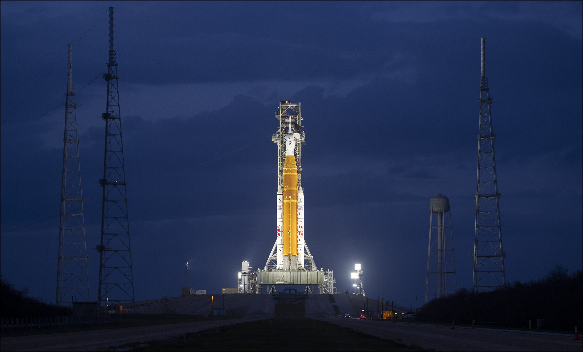 Artemis II: ¿A qué hora y dónde ver en vivo desde Chile el histórico regreso tripulado a la Luna?