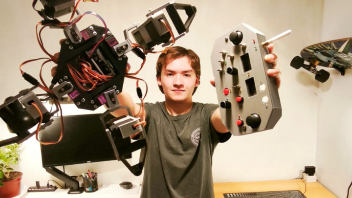 Estudiante chileno gana concurso de ESO para crear una academia científica escolar