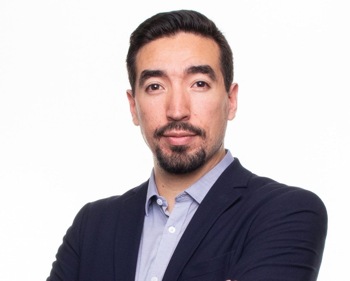 Científico chileno es premiado en Finlandia por la mejor tesis doctoral en catálisis