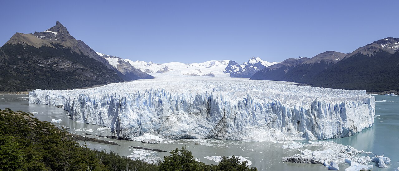 Investigadores detectan más de 1.200 desprendimientos de hielo en glaciar de la Patagonia en solo mes y medio