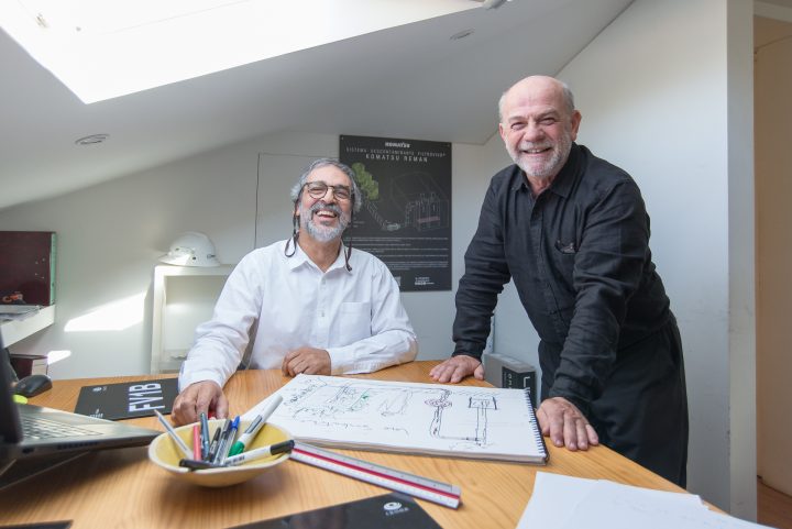 Chilenos son finalistas de prestigioso premio europeo por tecnología que elimina el humo de la leña