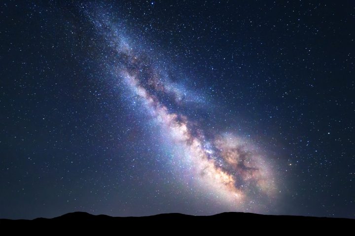Proyecto chileno usará datos del Observatorio Rubin para medir la expansión del universo