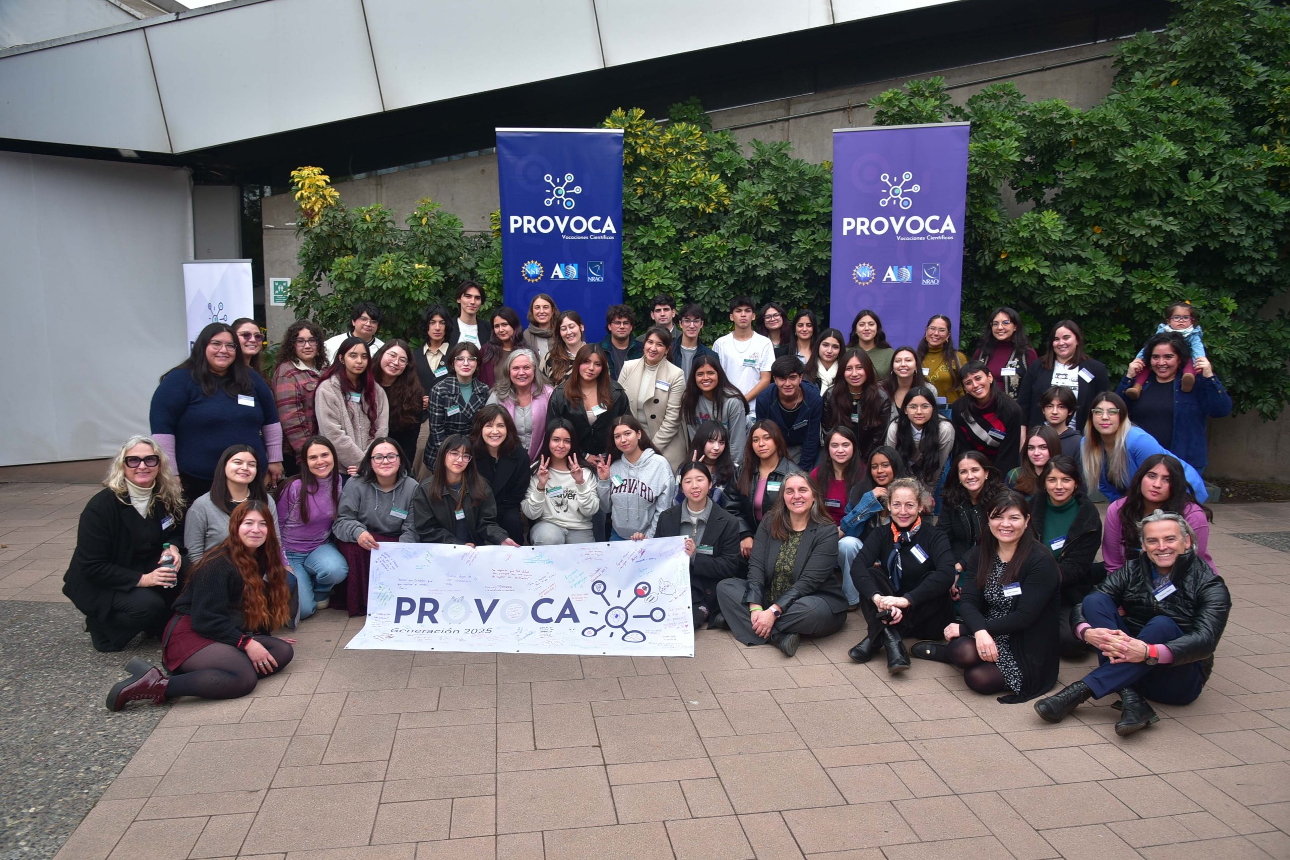 60 jóvenes de todo Chile se gradúan en programa que impulsa vocaciones STEM
