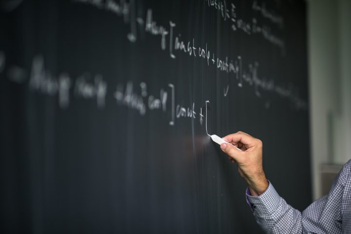 Usach abre inscripciones para su IV Escuela de Invierno de Ciencia  2026
