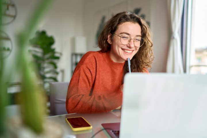 Universidades estatales lanzan cursos gratuitos de Inteligencia Artificial para docentes