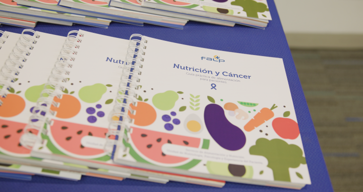 Lanzan guía gratuita con 60 recetas para mejorar la calidad de vida de pacientes con cáncer