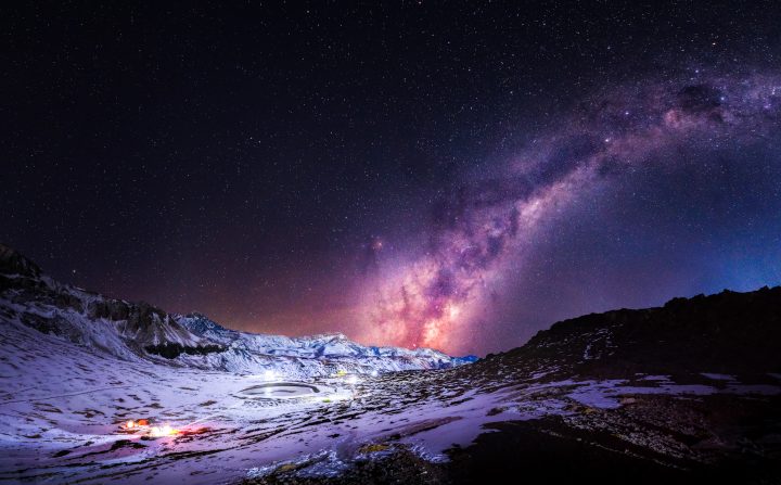 Estudiante de astronomía es premiado internacionalmente por capturar la Vía Láctea sobre los Andes