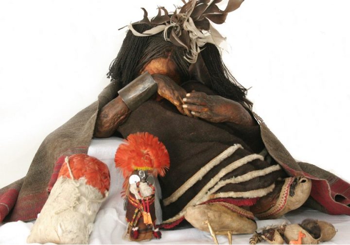 El Niño del Cerro El Plomo no murió de frío: Estudio revela que fue un sacrificio ritual